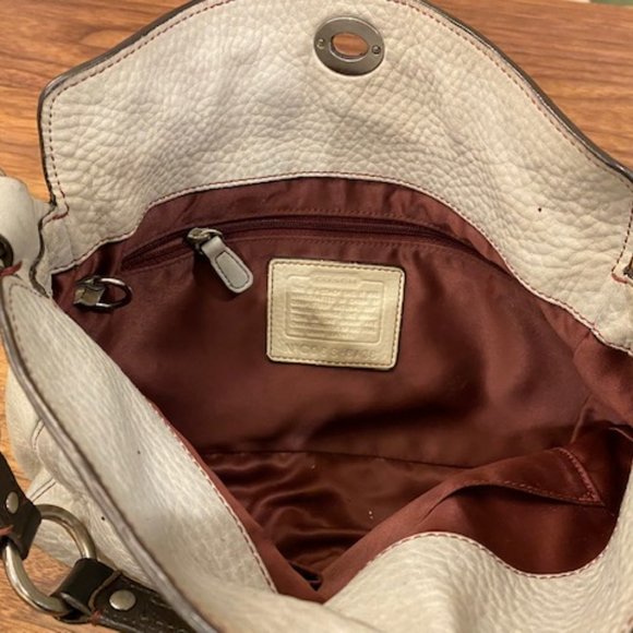 Coach Leather Shoulder Bag - Picture 2 of 3